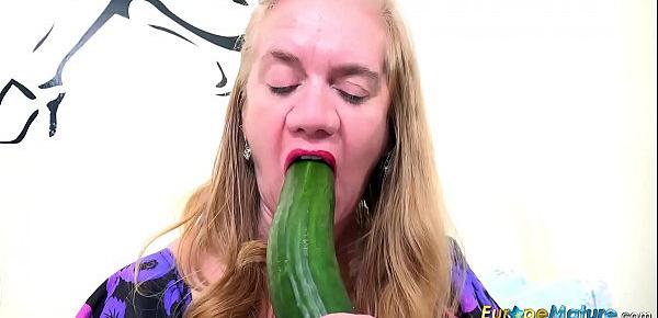  EuropeMaturE Solo with Classic Cucumber Sextoy